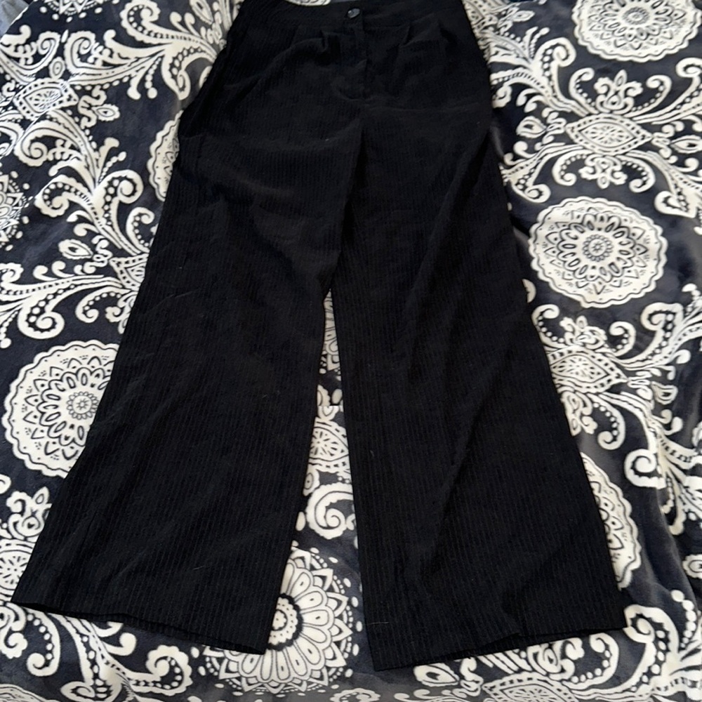SHEIN, size m, color black